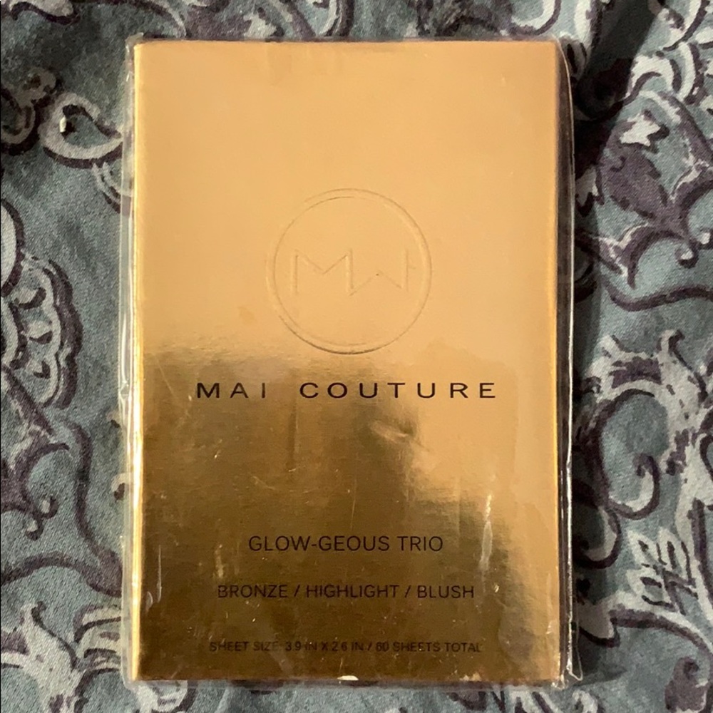 NWT Mai Couture Glow-Geous Trio Sheets